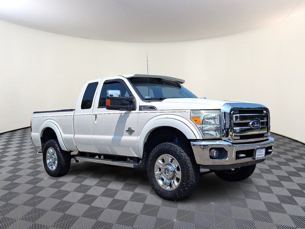 Used 2016 Ford Super Duty F-350 SRW Lariat 4WD SuperCab 142 Truck Super Cab