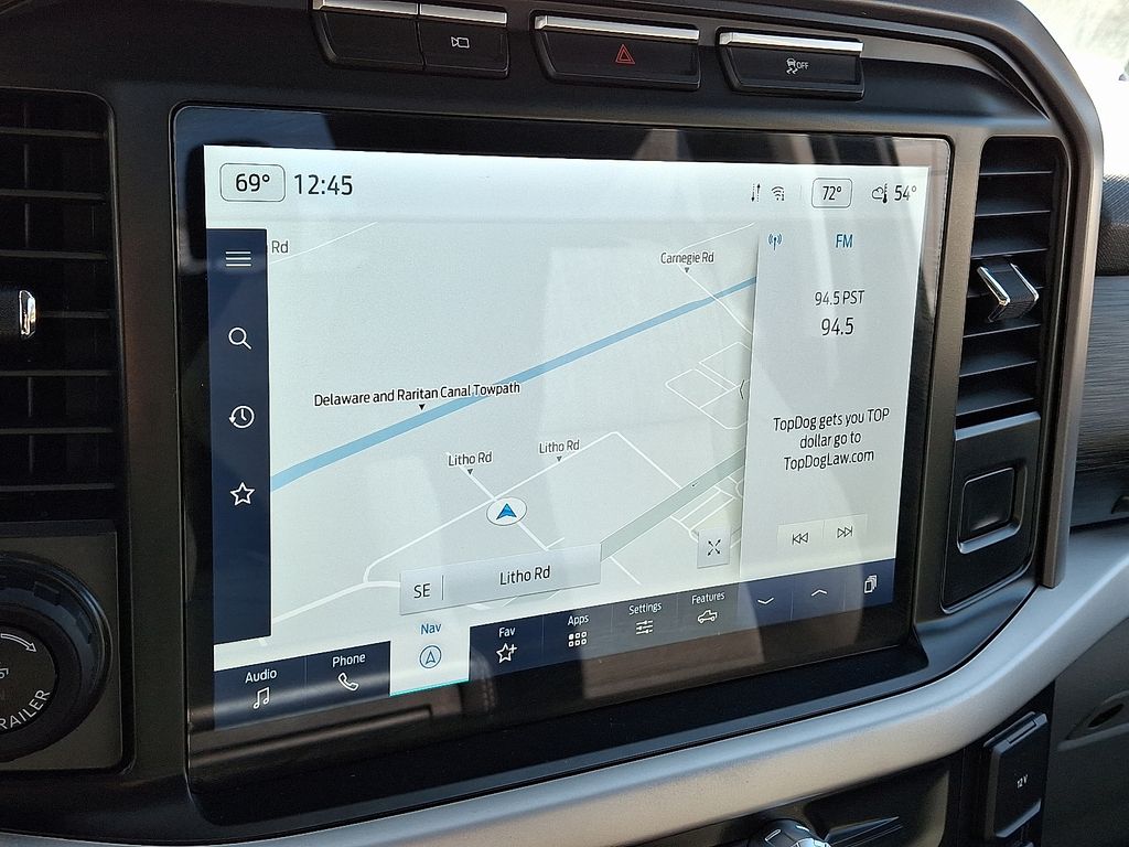 2022 Ford F-150 XLT photo 3