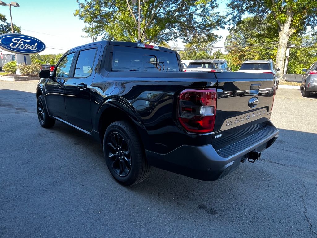 2024 Ford Maverick Lariat photo 2