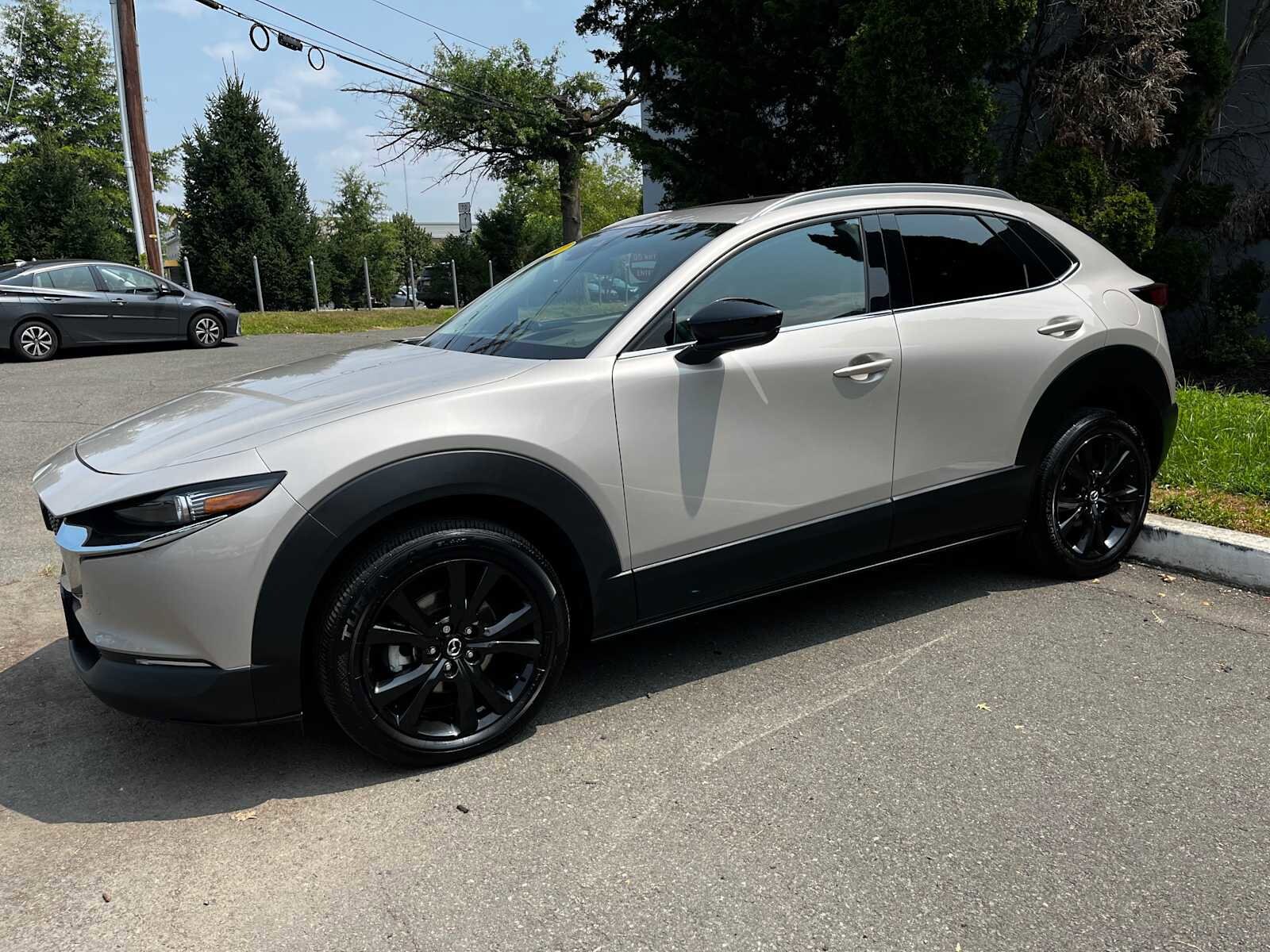 2022 Mazda CX-30 2.5 Turbo Premium photo 3