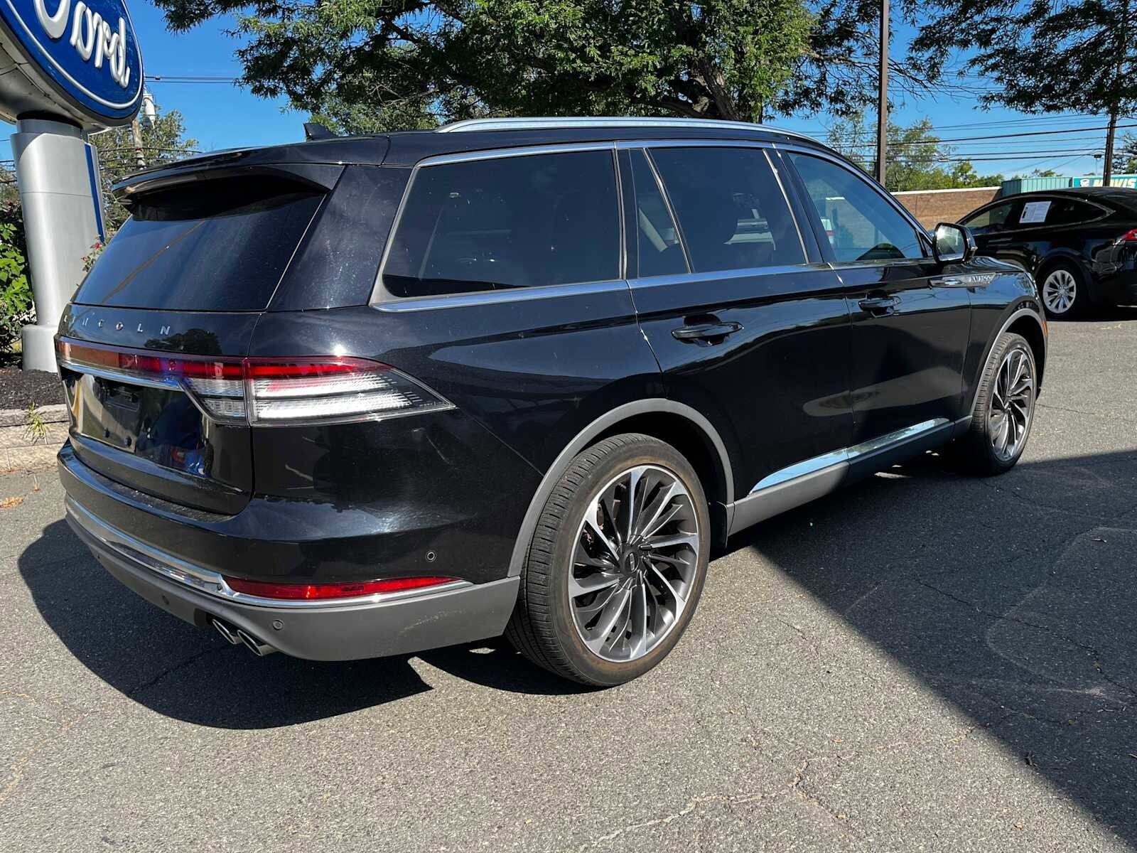 2020 Lincoln Aviator Reserve photo 3