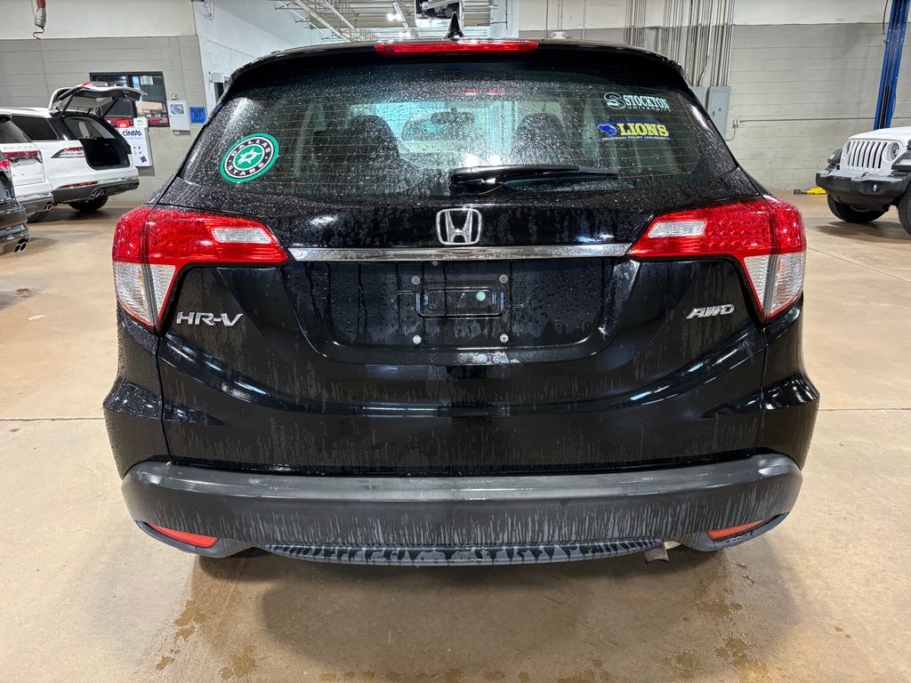 2019 Honda HR-V LX photo 2