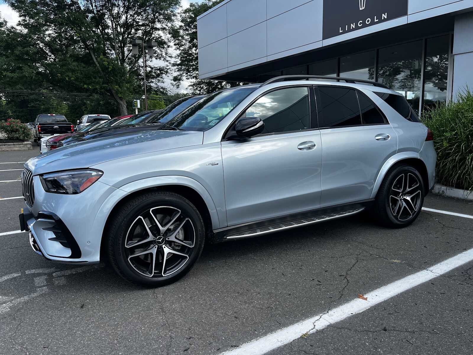 2024 Mercedes Benz GLE 53 AMG photo 2