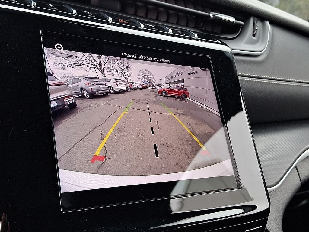 Used 2023 Jeep Grand Cherokee Altitude SUV