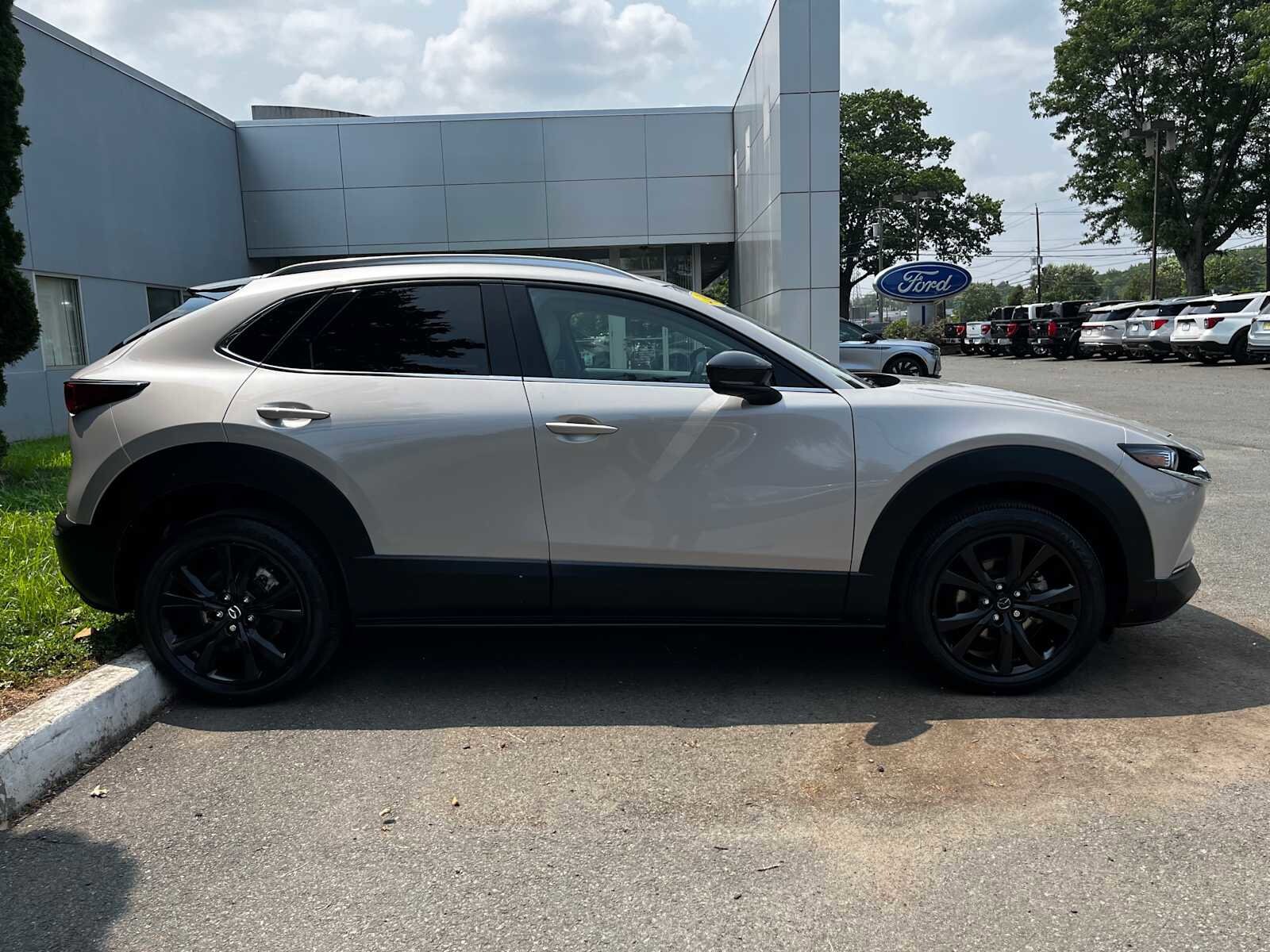 2022 Mazda CX-30 2.5 Turbo Premium photo 4