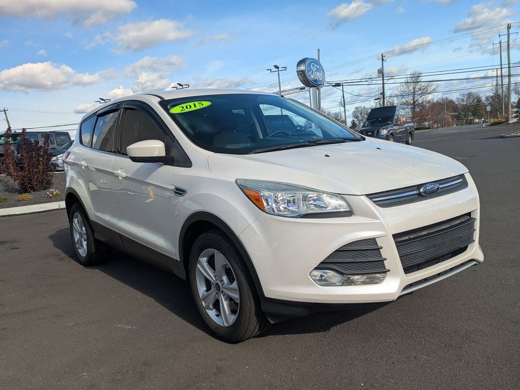 2015 Ford Escape SE photo 3