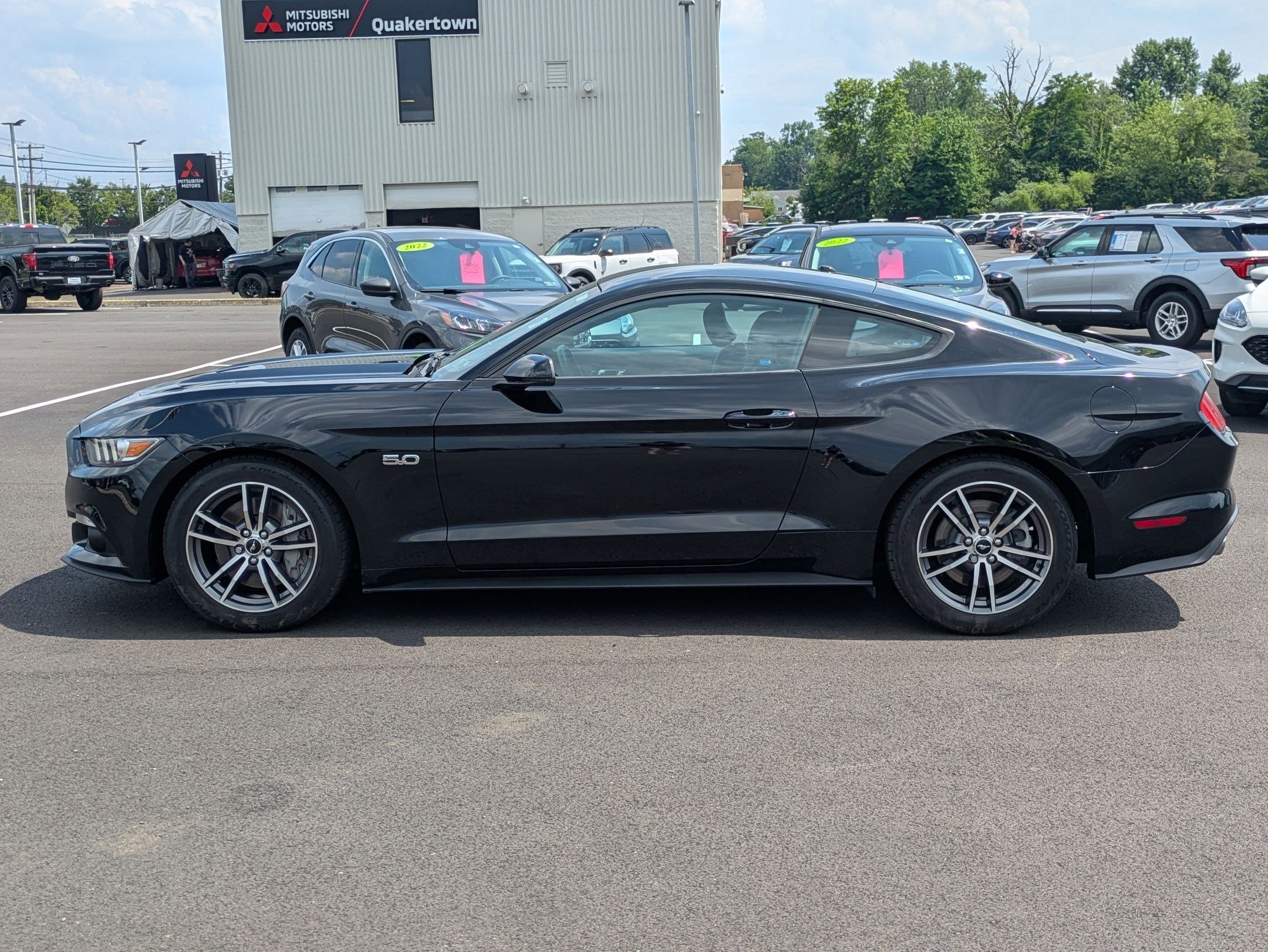 2017 Ford Mustang GT Premium photo 4