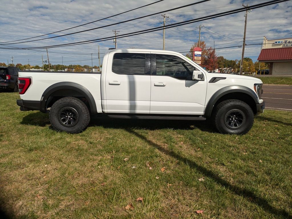 2022 Ford F-150 Raptor photo 4