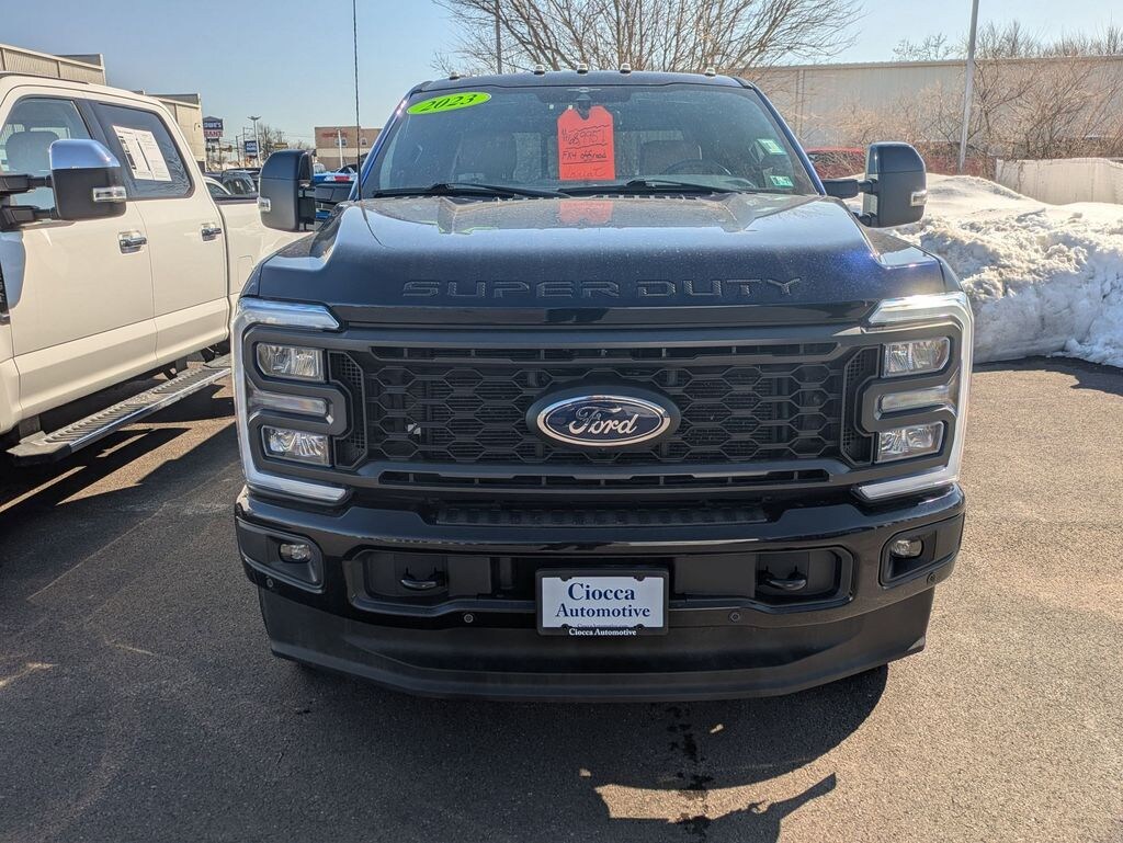 Used 2023 Ford F-250 Lariat Truck Crew Cab