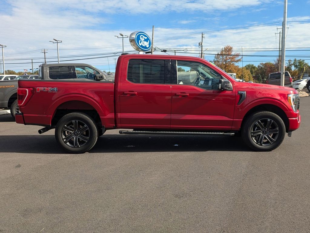2022 Ford F-150 XLT photo 4