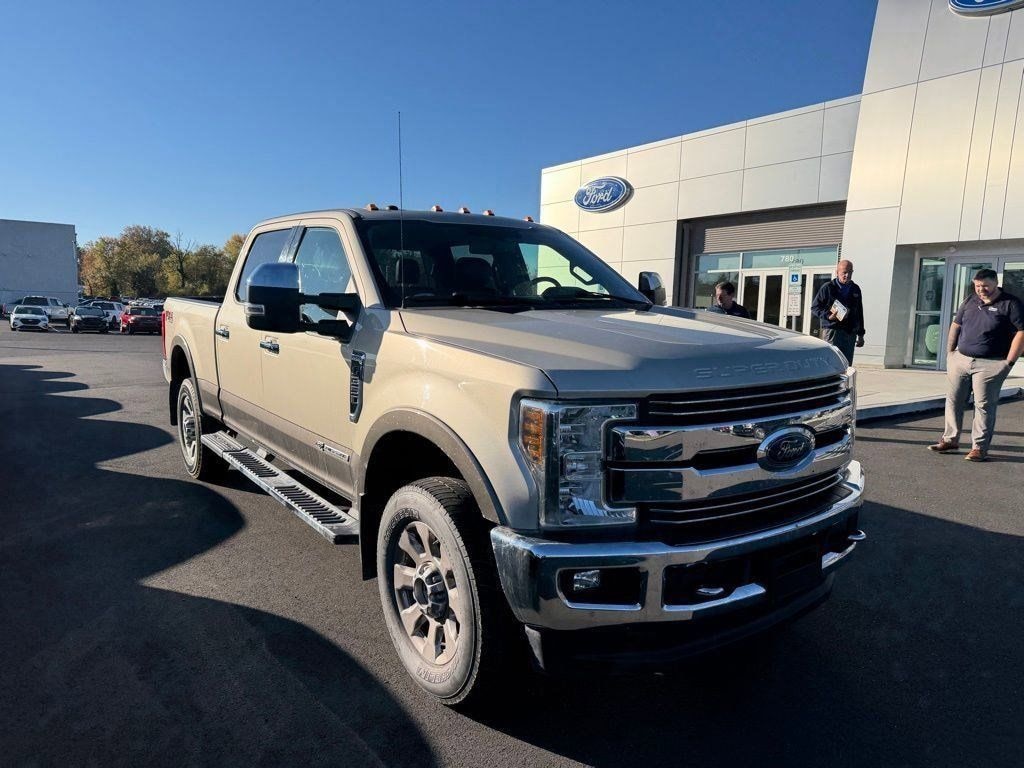Used 2018 Ford F-350 Lariat Truck Crew Cab