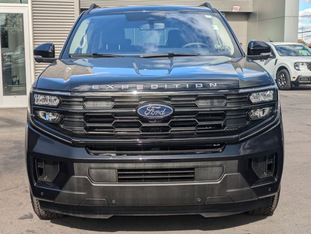 Used 2025 Ford Expedition Max Active SUV