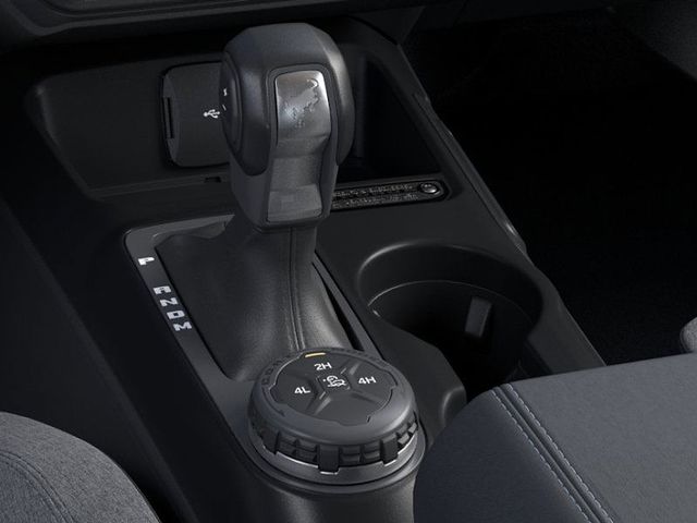 2025 Ford Bronco 4-Door Base - Photo 17