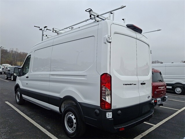 2026 Ford Transit photo 3