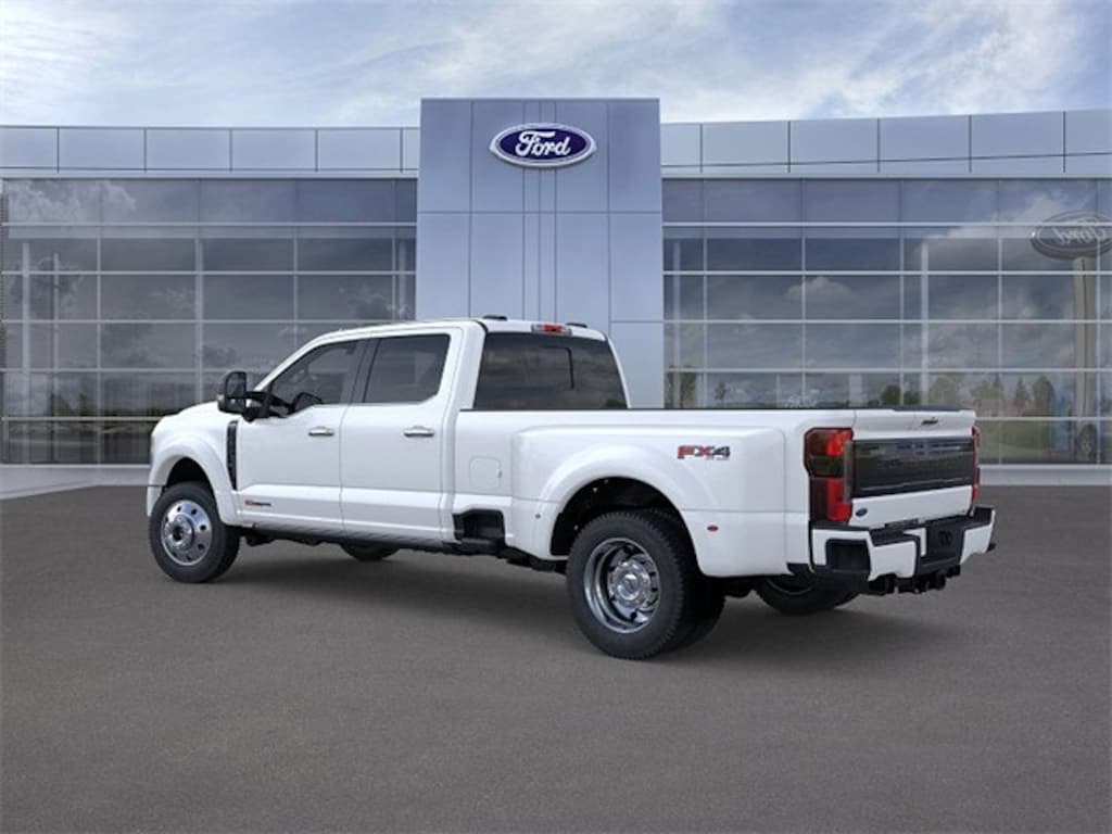 New 2026 Ford F-450 Truck Crew Cab