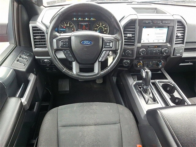 2018 Ford F-150 XLT photo 2
