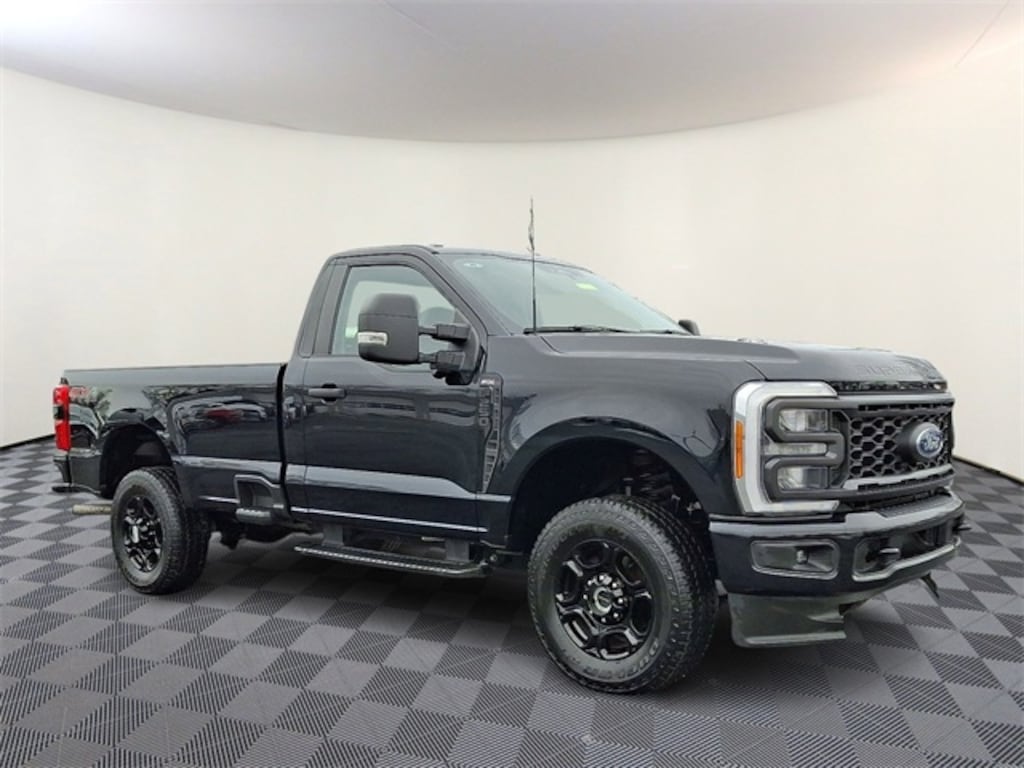 Used 2023 Ford F-250SD XL Truck Regular Cab