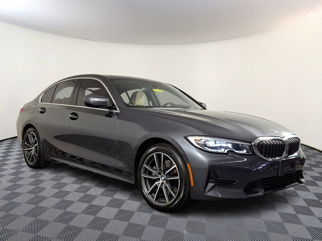 2021 BMW 3 Series 330i xDrive Sedan's photo