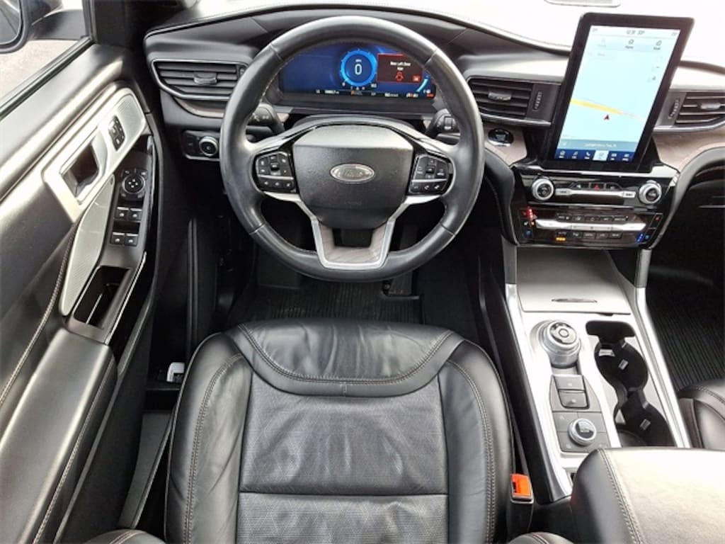 Used 2022 Ford Explorer Platinum SUV