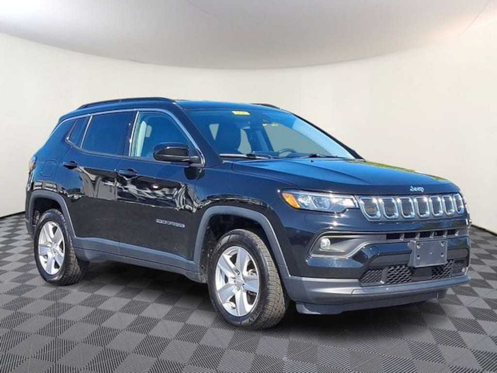 Used 2022 Jeep Compass Latitude SUV