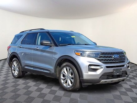 2023 Ford Explorer XLT SUV