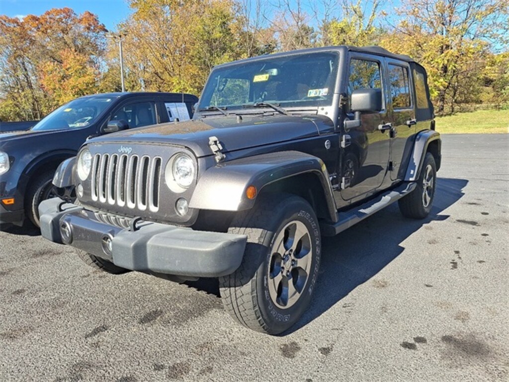Used 2018 Jeep Wrangler JK Unlimited Sahara SUV