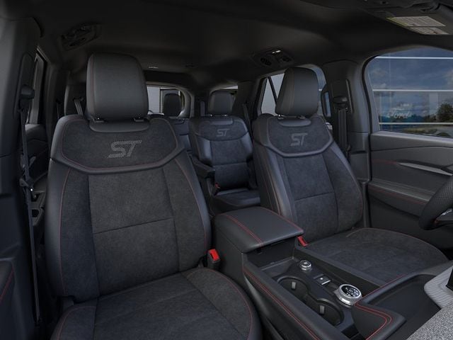 2026 Ford Explorer ST - Photo 10