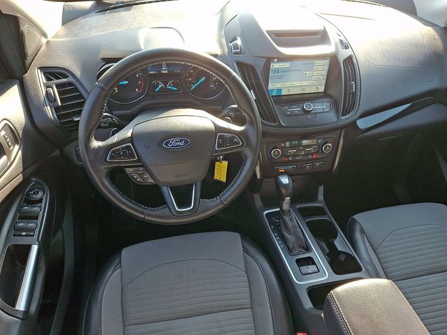Used 2018 Ford Escape SE with VIN 1FMCU9GD8JUB05373 for sale in York, PA
