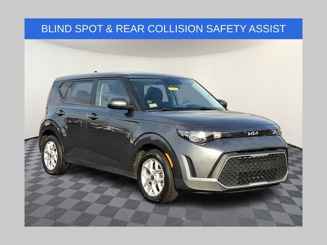 2023 Kia Soul 2.0L LX IVT's photo
