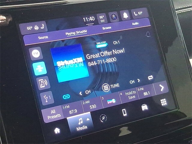 2022 Jeep Grand Cherokee Altitude photo 2
