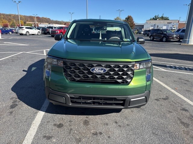 2025 Ford Maverick XL photo 2