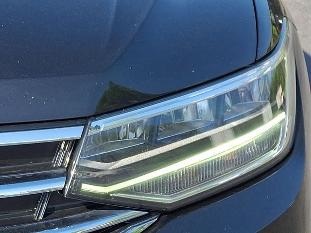 2023 Volkswagen Tiguan SE - Photo 12