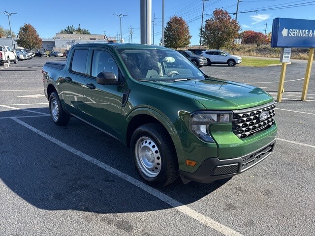 2025 Ford Maverick XL photo 3