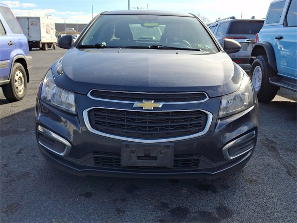 Used 2015 Chevrolet Cruze LS Sedan