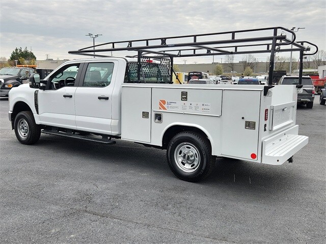 2023 Ford F-250 XL photo 3