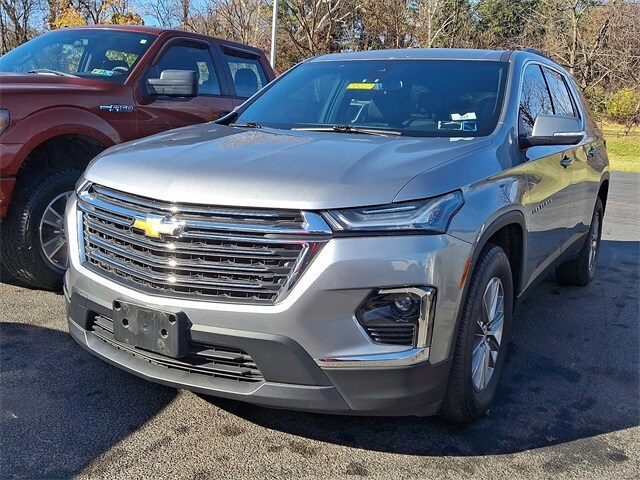2023 Chevrolet Traverse Leather photo 3