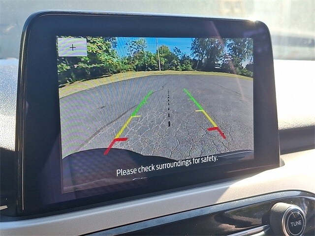 2022 Ford Escape SE photo 4