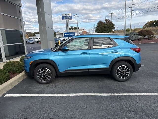 2026 Chevrolet Trailblazer LT photo 3