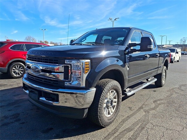 2018 Ford F-250 photo 2
