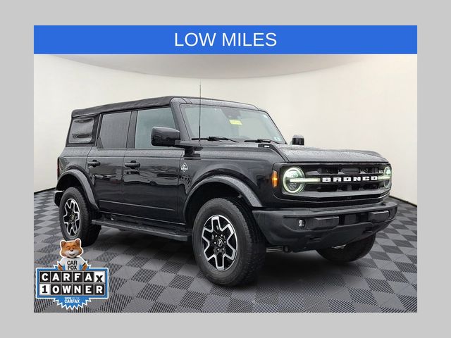 2022 Ford Bronco Outer Banks 4x4's photo