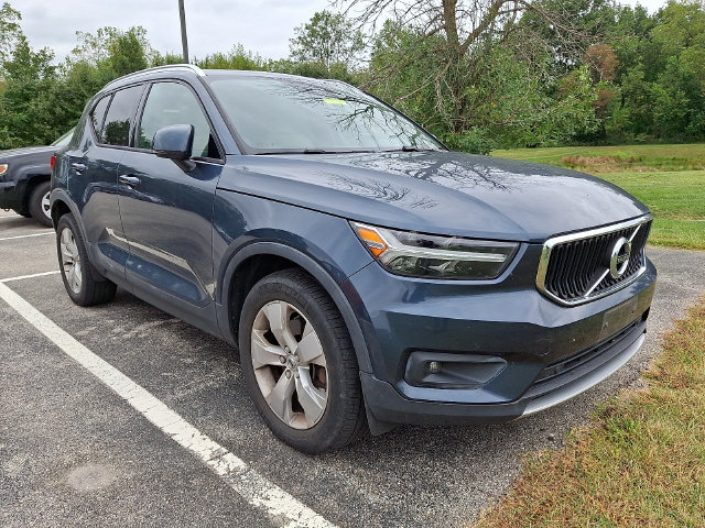  Volvo XC40