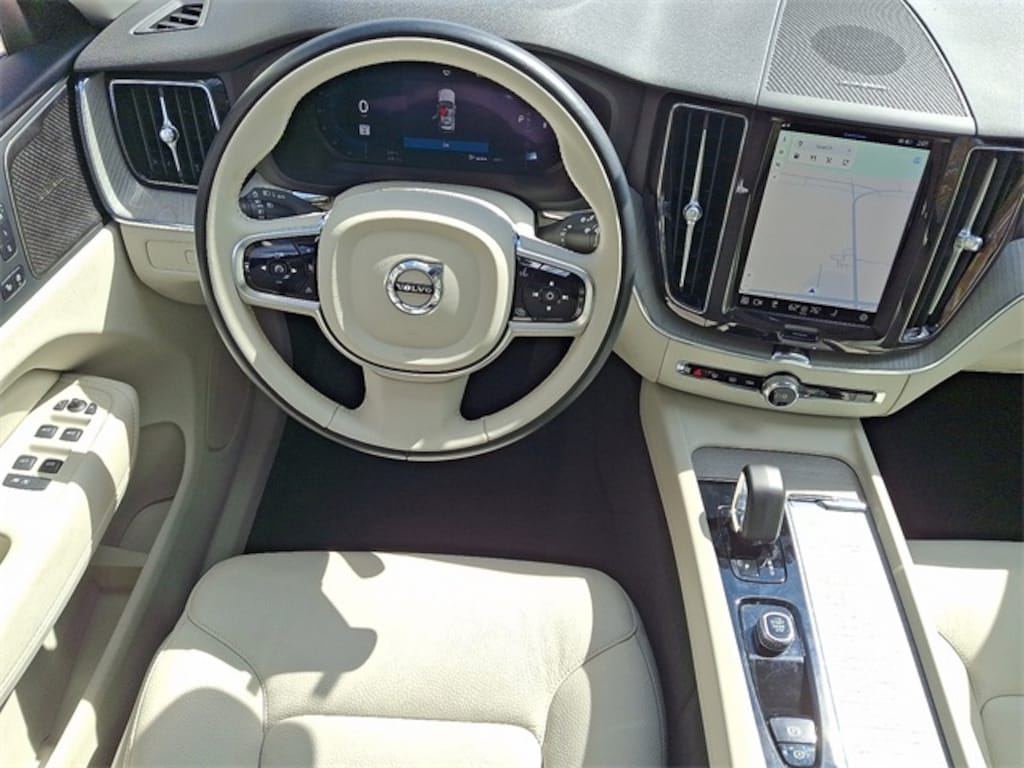 Used 2024 Volvo XC60 B5 Plus Dark Theme SUV