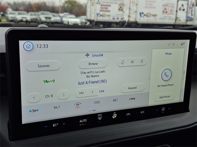 2025 Ford Maverick XL photo 3