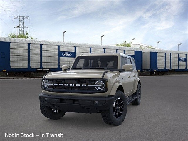 2025 Ford Bronco Outer Banks photo 2
