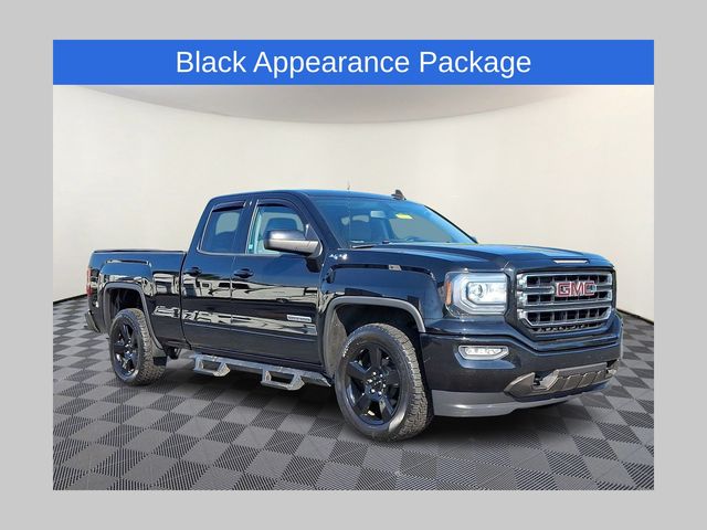 2018 GMC Sierra 4WD Double Cab Standard Box's photo