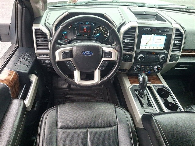 2018 Ford F-150 Lariat photo 2