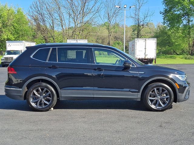 2023 Volkswagen Tiguan SE - Photo 10
