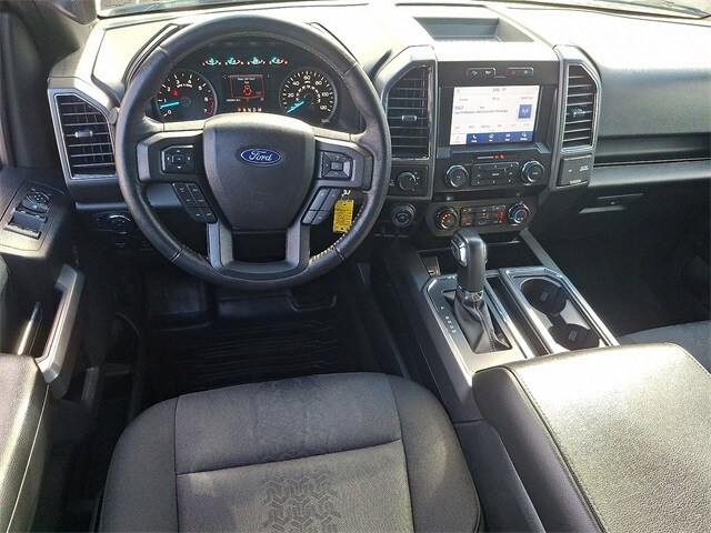 2020 Ford F-150 XLT photo 2