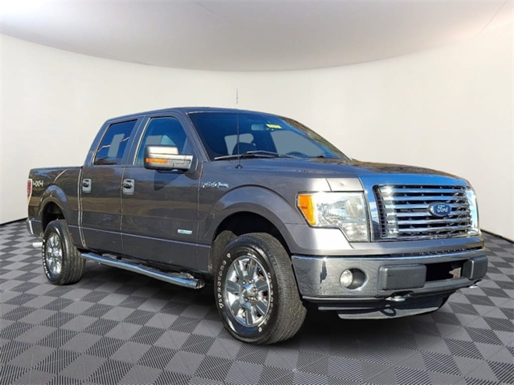 Used 2011 Ford F-150 XLT Truck SuperCrew Cab