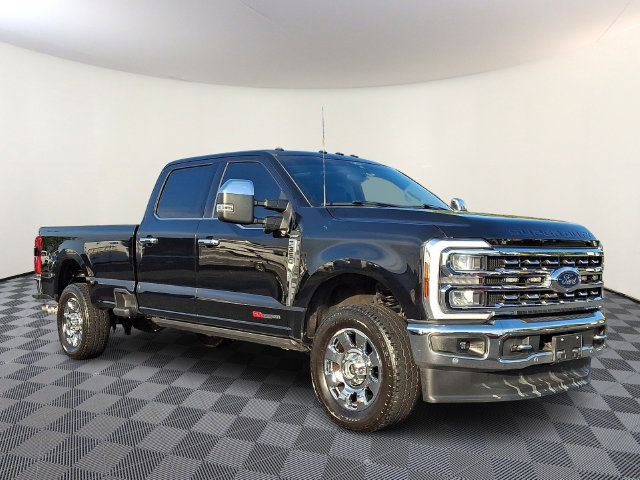 2024 Ford F-350SD Lariat Truck Crew Cab
